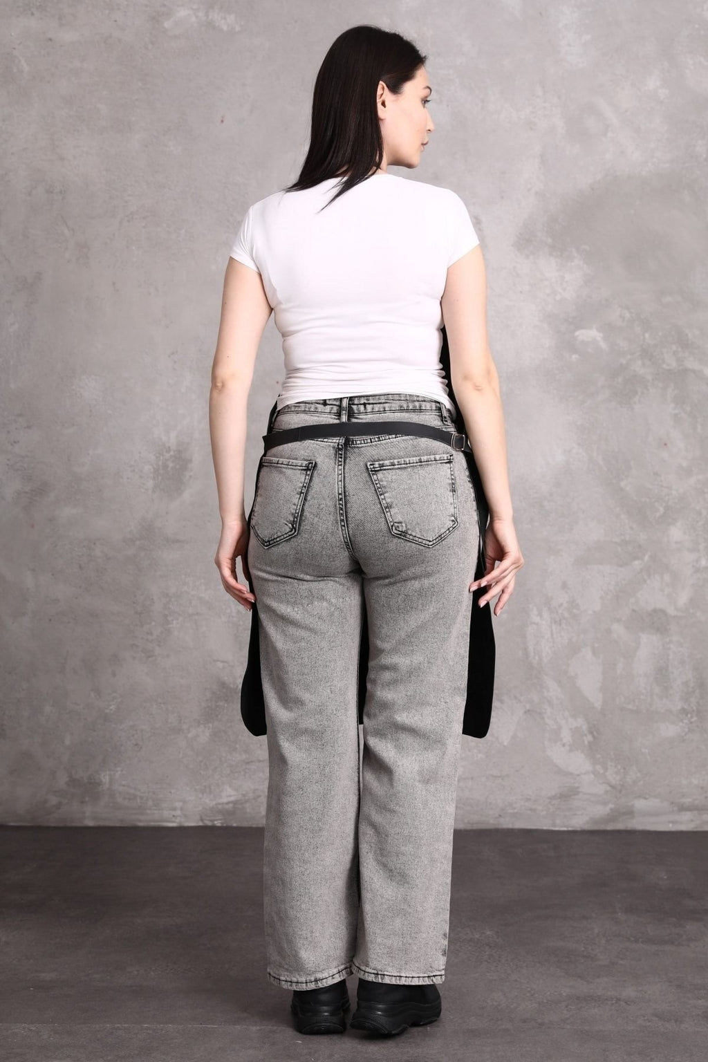 Dana Derisi Önlük Siyah Renk