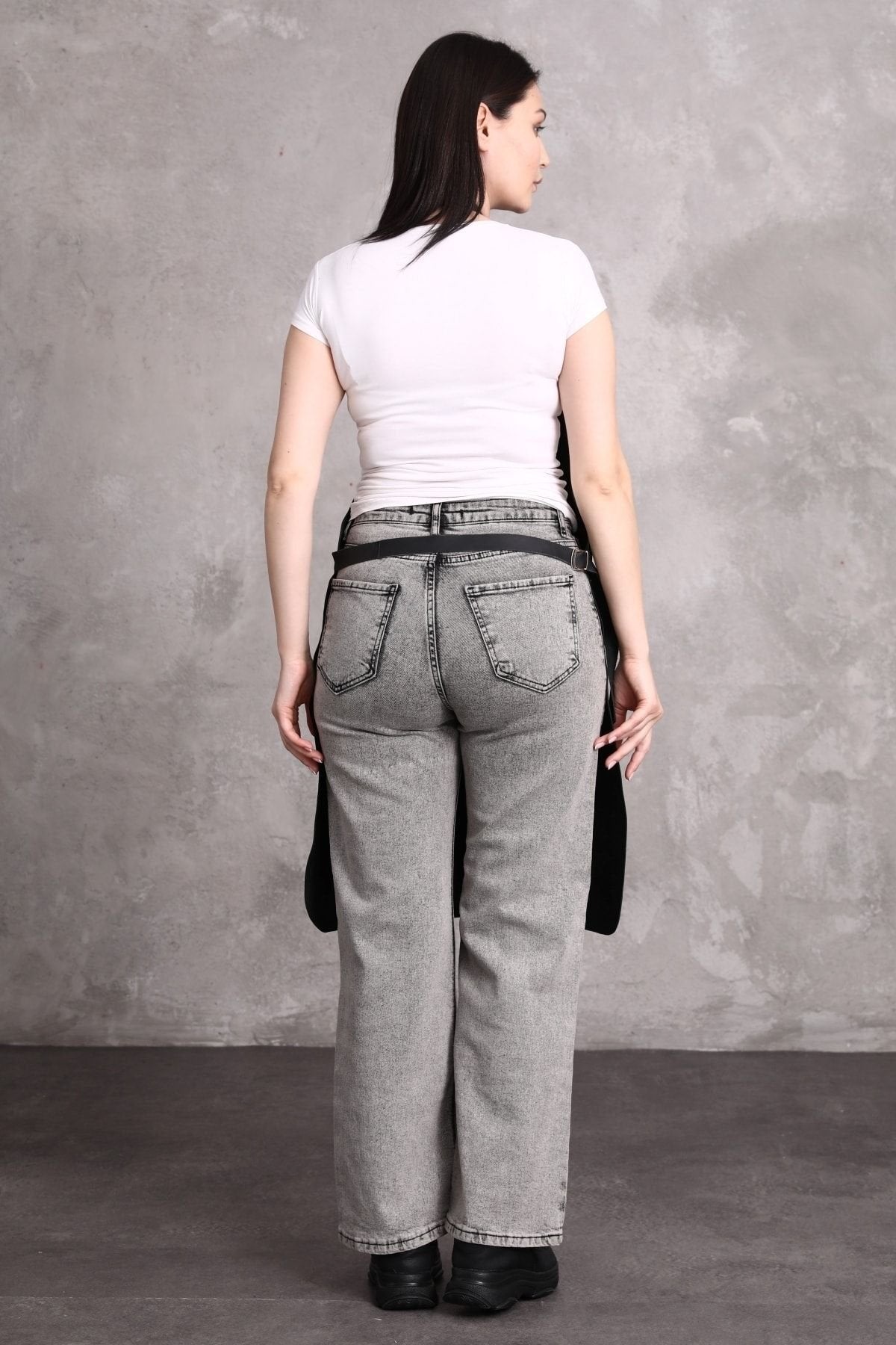 Dana Derisi Önlük Siyah Renk