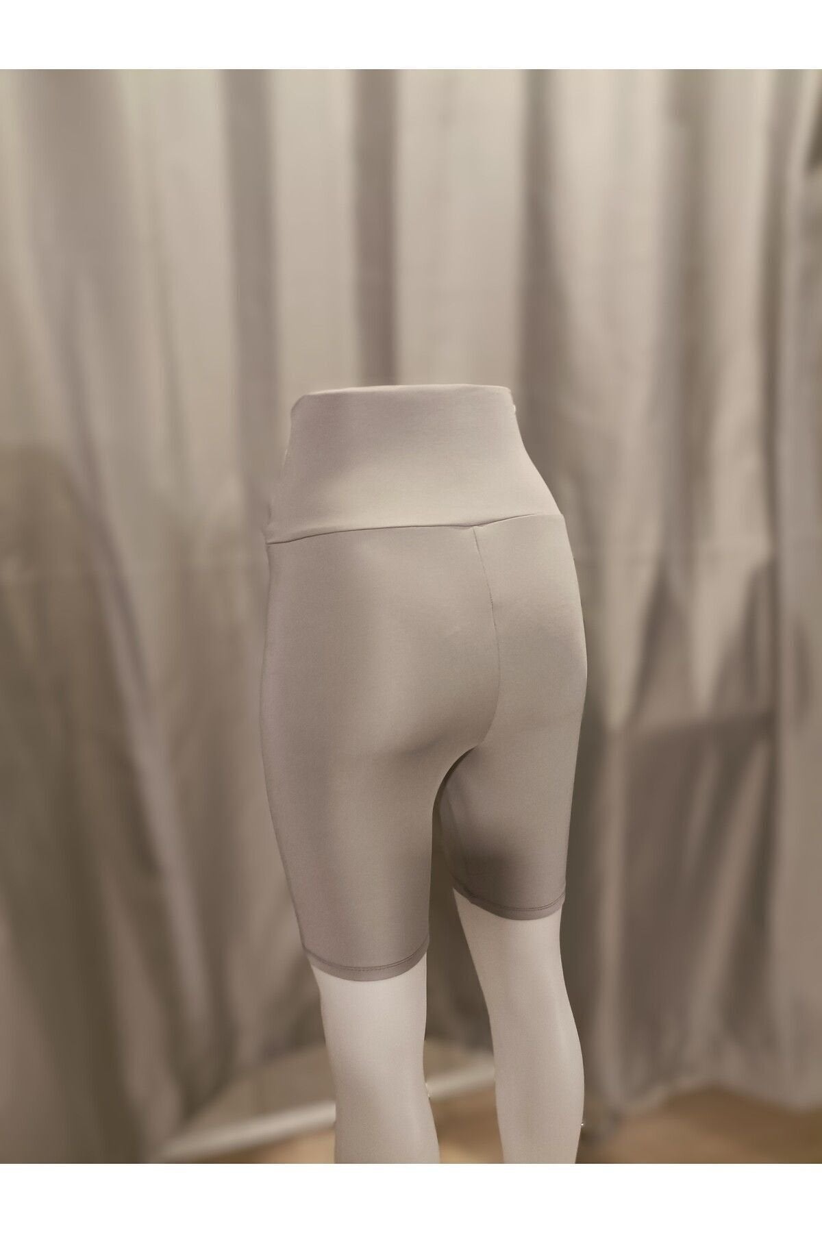 İnce Şort Tayt Toparlayıcı Yüksel Bel Light Gri Renk