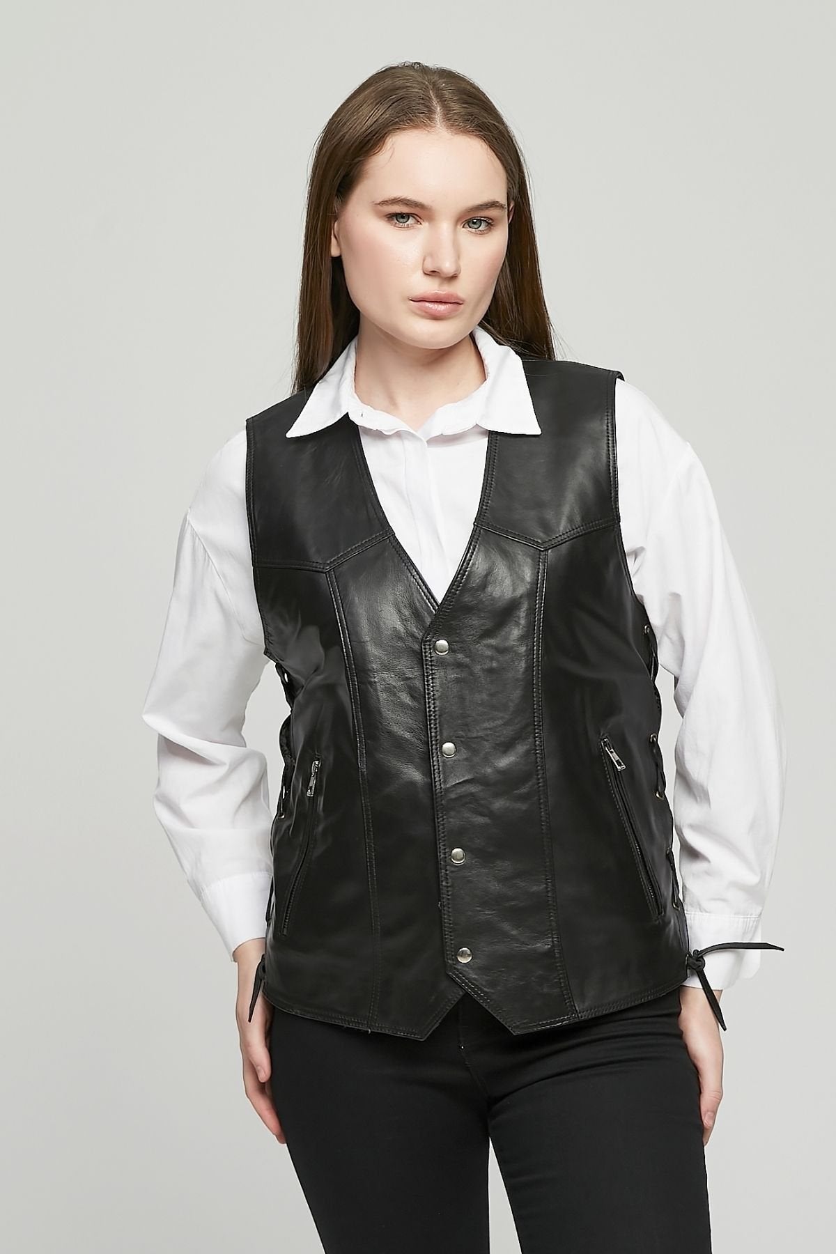 Hakiki Deri Yandan Ayarlanabilir Bağcıklı Yelek Siyah Renk Kadın