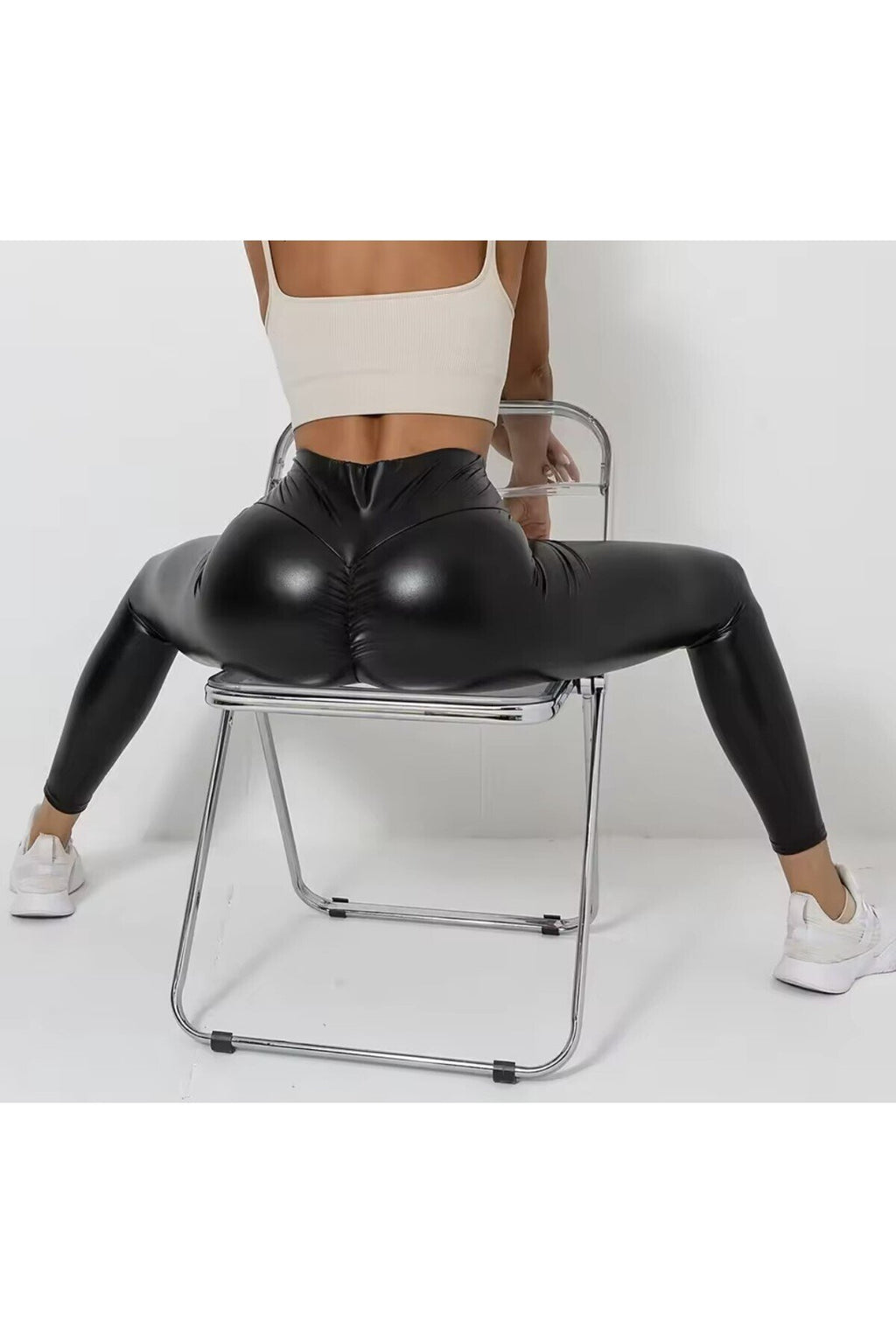 Yüksek Bel Deri Görünümlü Büzgülü Spor Tayt, Siyah, Popo Kaldırıcı, Fitness ve Yoga için