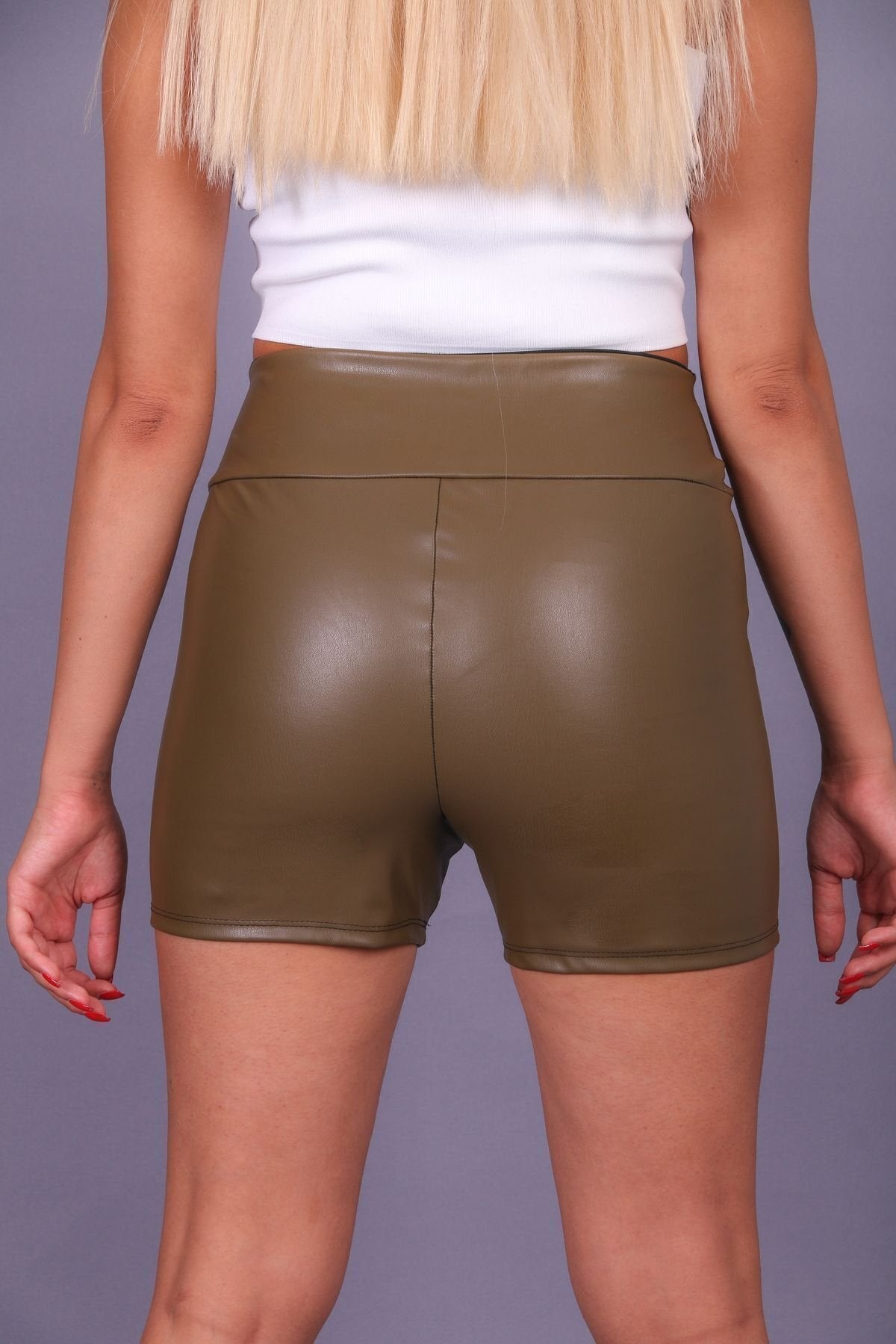 Deri spor şort yüksel bel