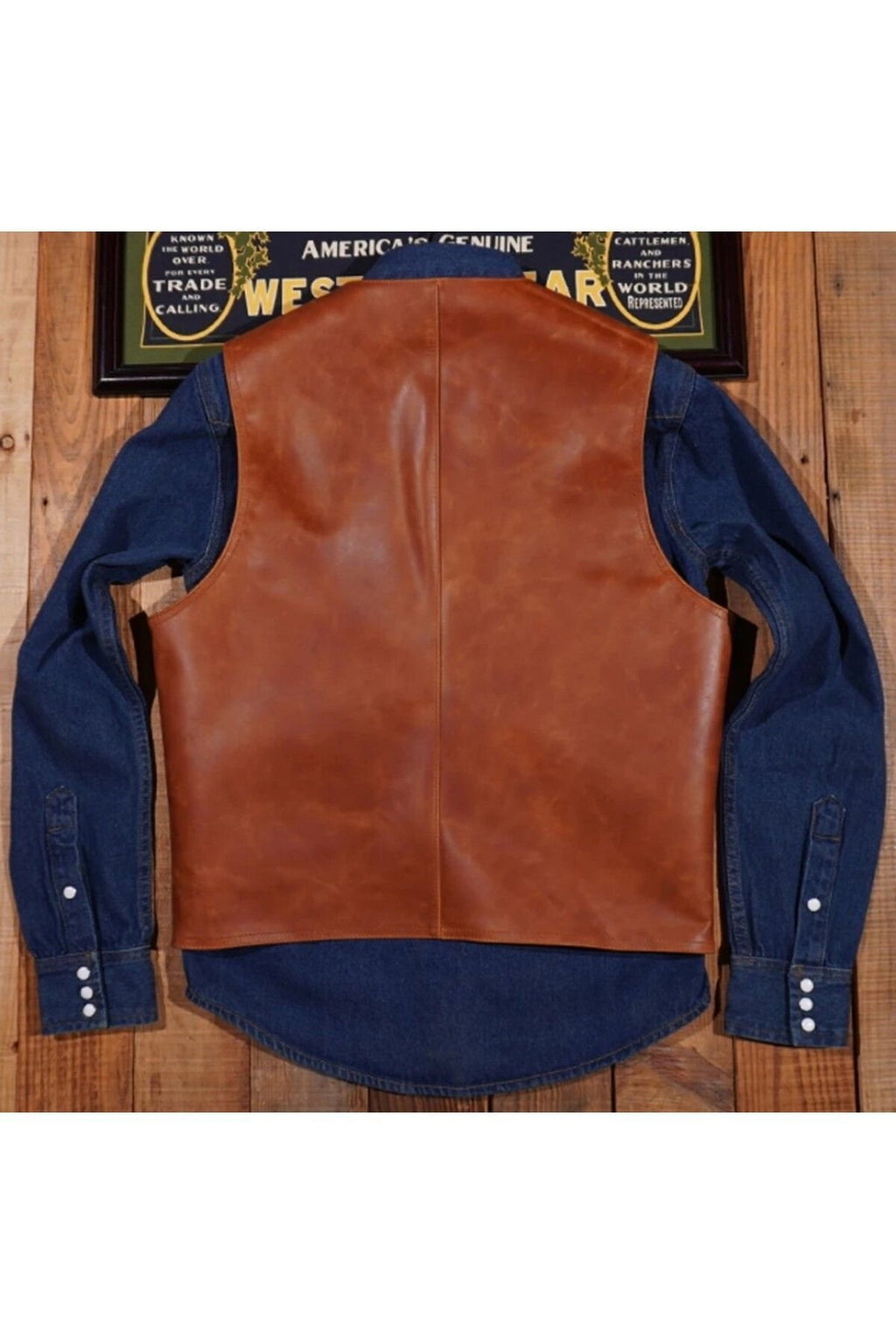 Kalın Dana derisi zik yelek dış yanlarda cep yok; içerde sağlı sollu cepler mevcuttur,