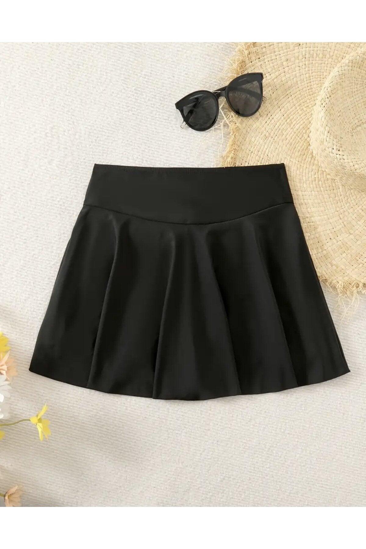 Deri etekli esnek kumaş iç şortlu alt giyim