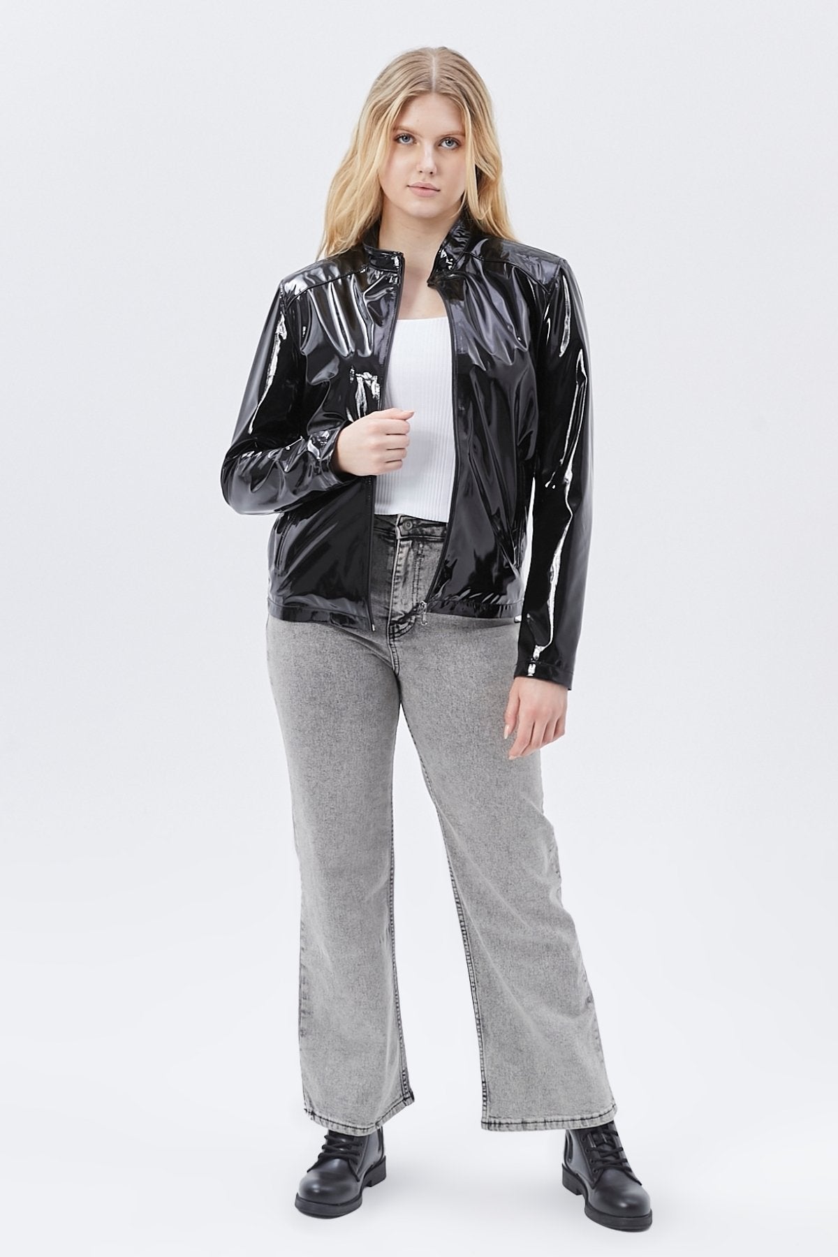 Rugan deri ceket tarzı yağmurluk siyah parlak