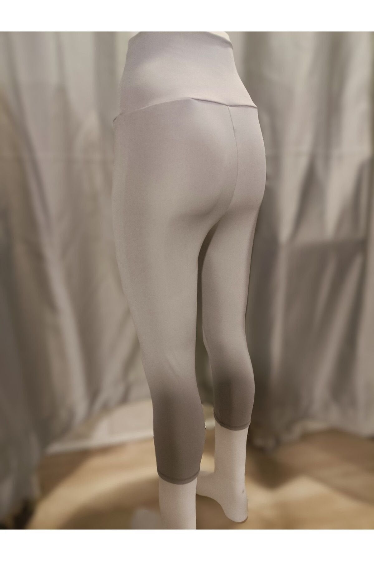 İnce Kapri Tayt Toparlayıcı Yüksel Bel Light Gri Renk