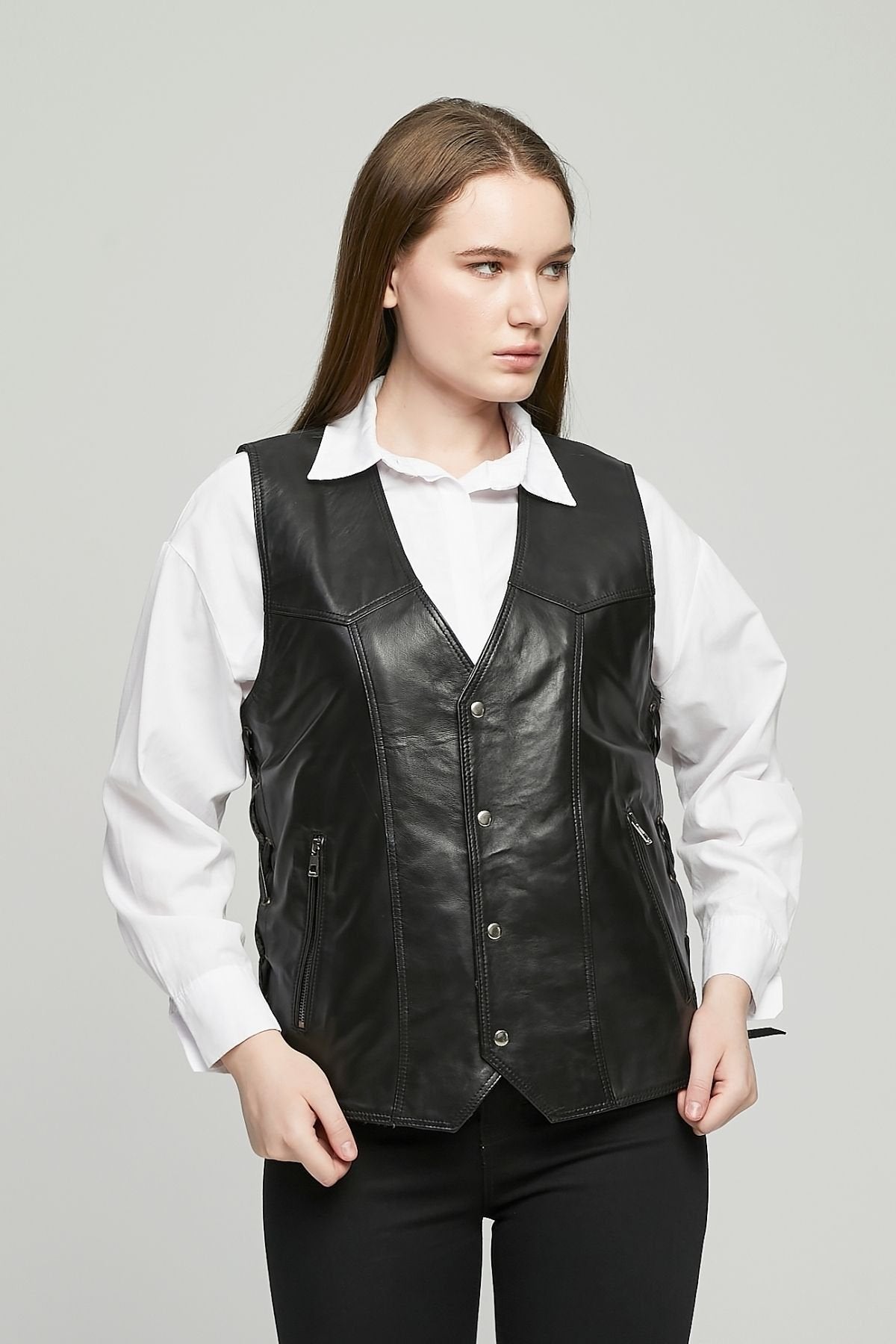 Hakiki Deri Yandan Ayarlanabilir Bağcıklı Yelek Siyah Renk Kadın