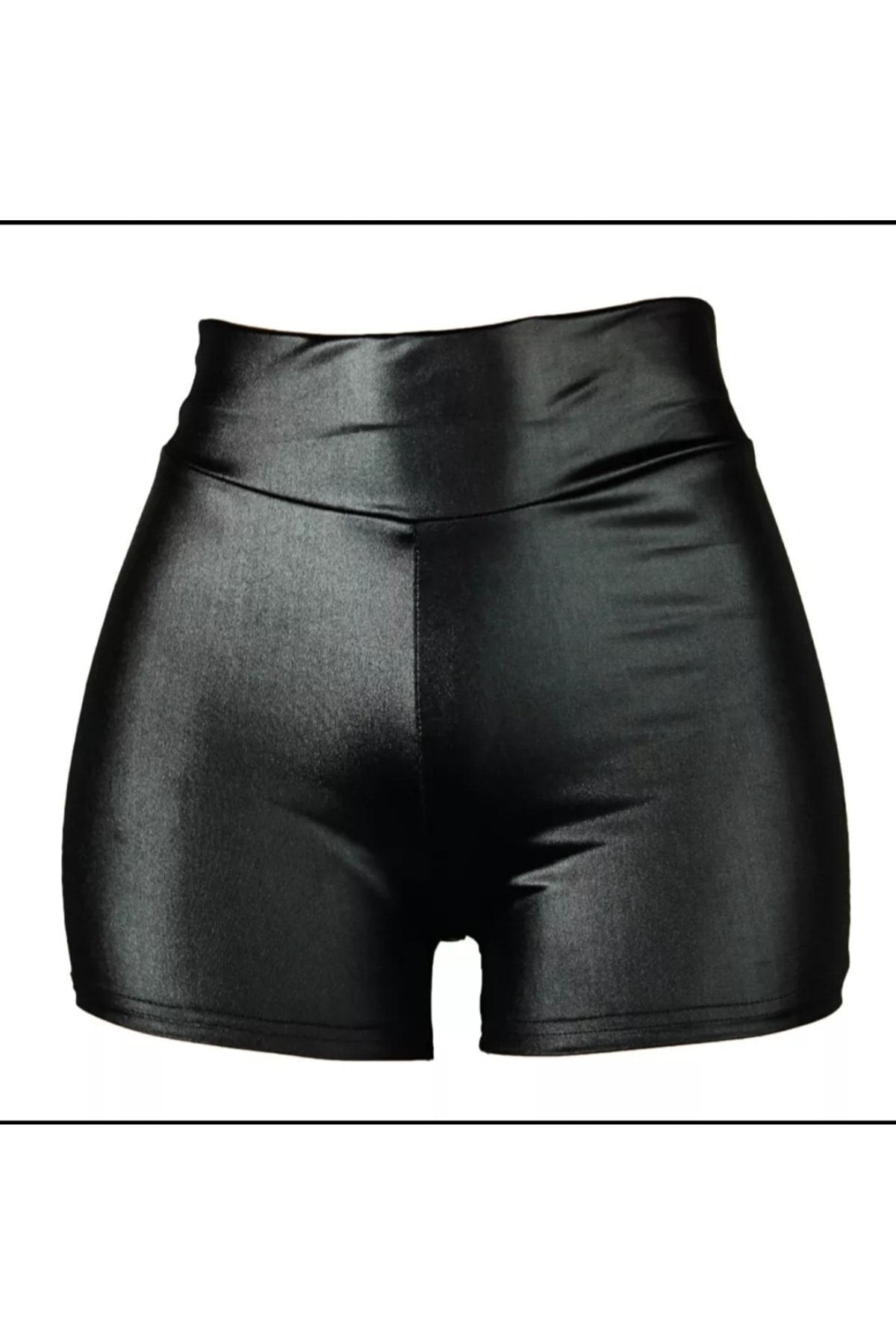 Deri Kısa Şort Arkası Büzgülü Siyah Renk