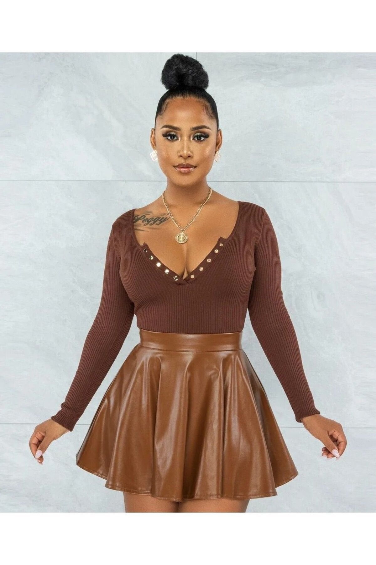 Kloş suni deri etek orta boy