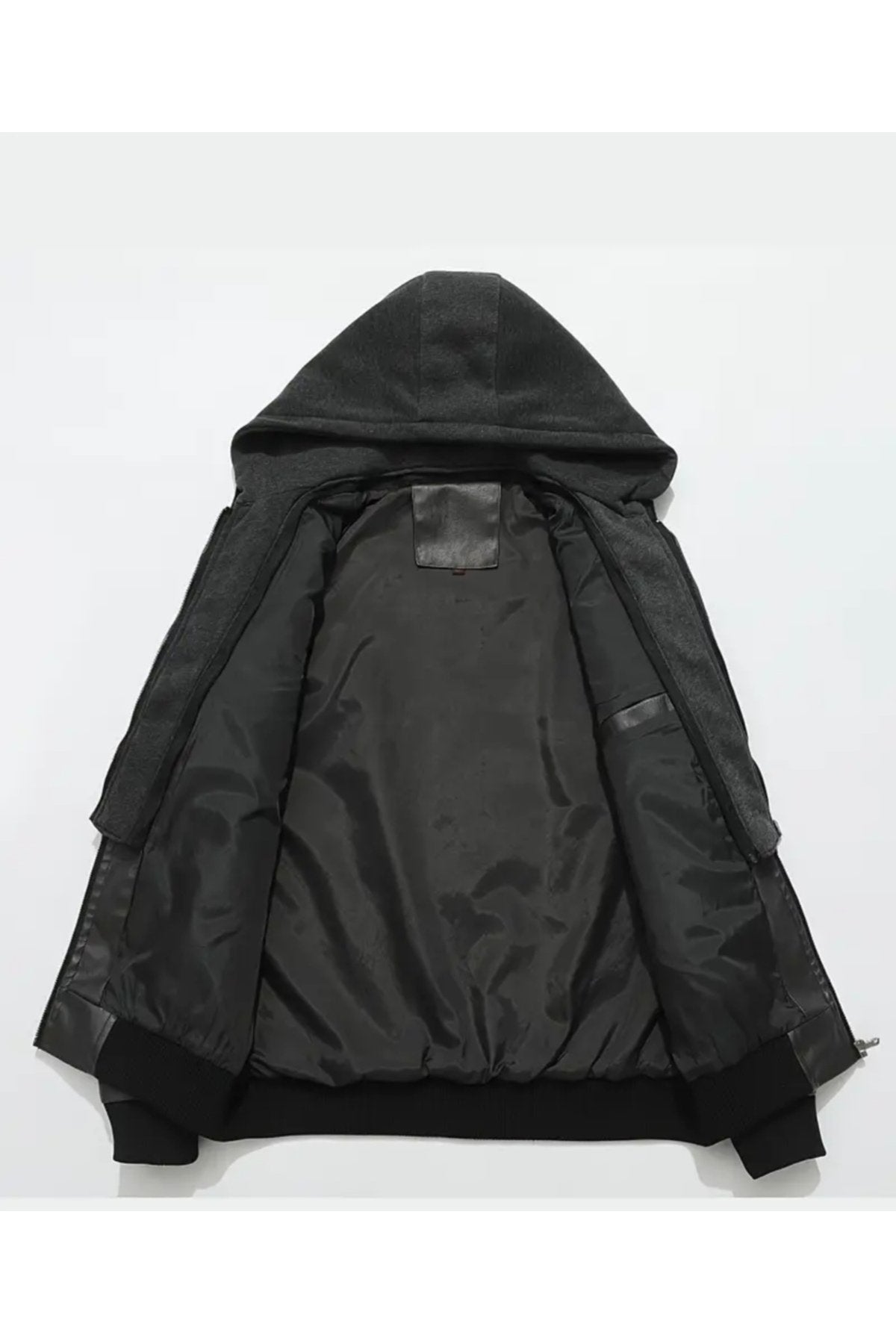 Kapüşonlu Hakiki Deri Kapak Süslü Mont Mat Veya Parlak Seçenekli