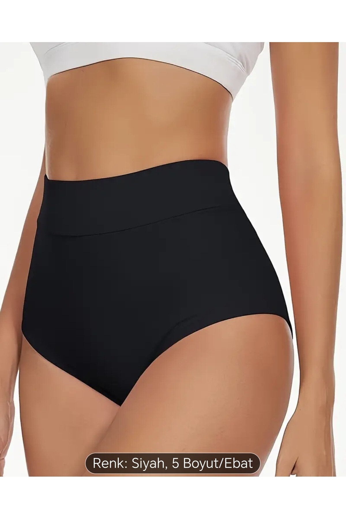 Arkası Büzgülü Beli Lastikli Külot Şort