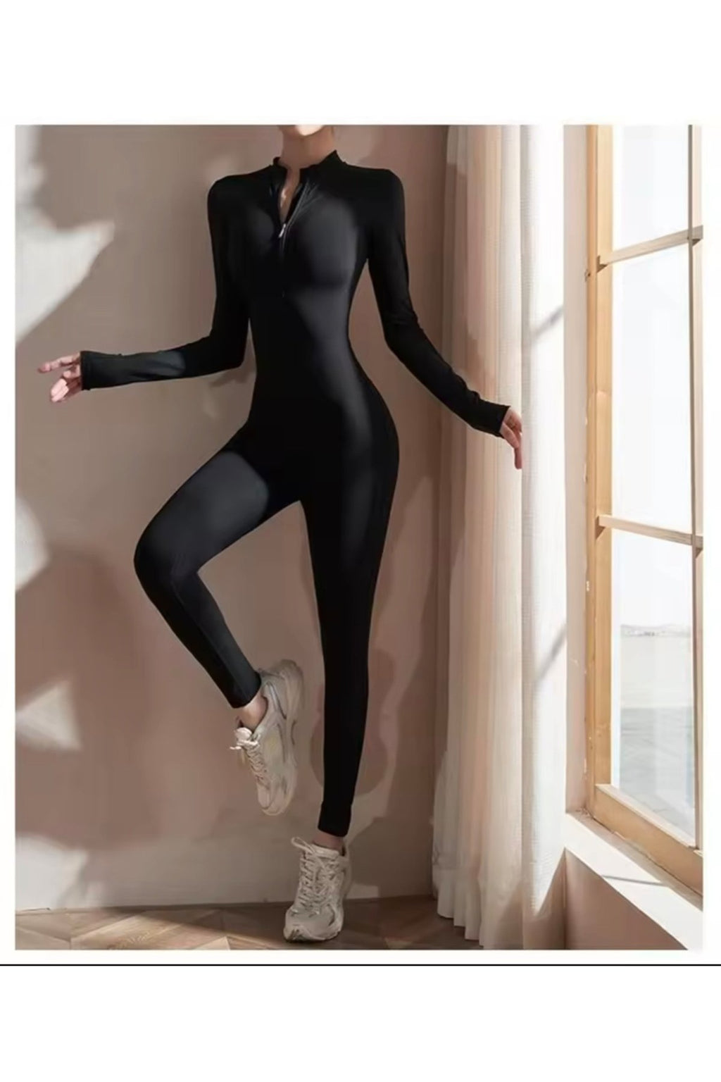 Toparlayıcı Tulum Bahar Mevsimi ve Yazlık için ideal Göğüs Fermuarlı