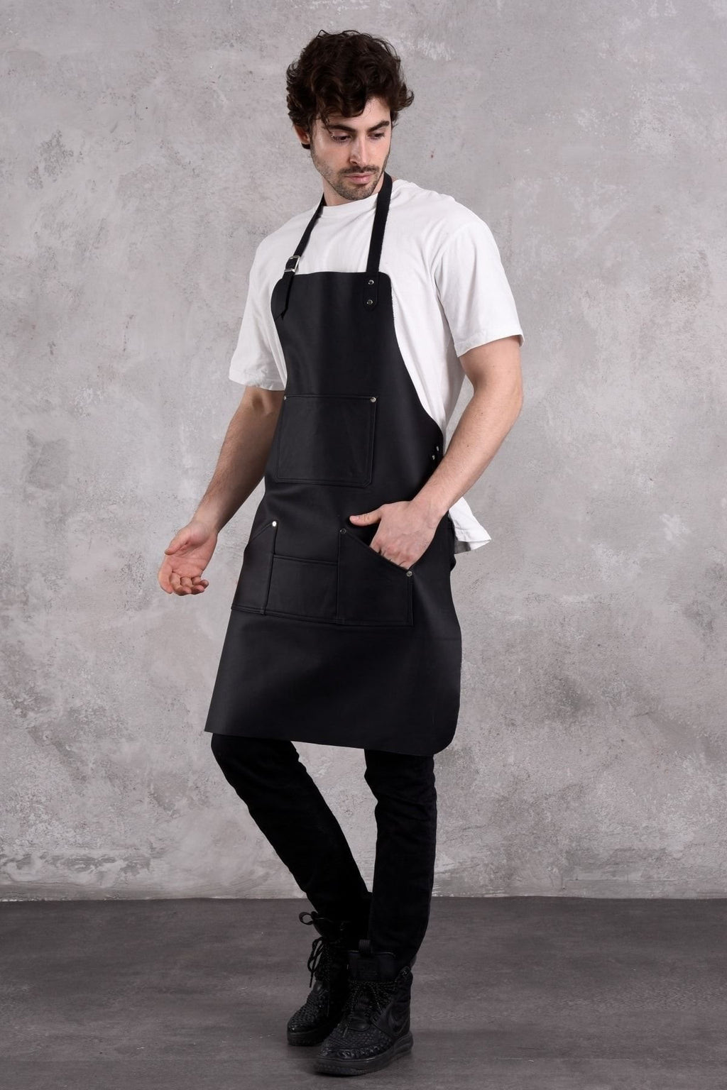 Dana Derisi Önlük Siyah Renk Erkek