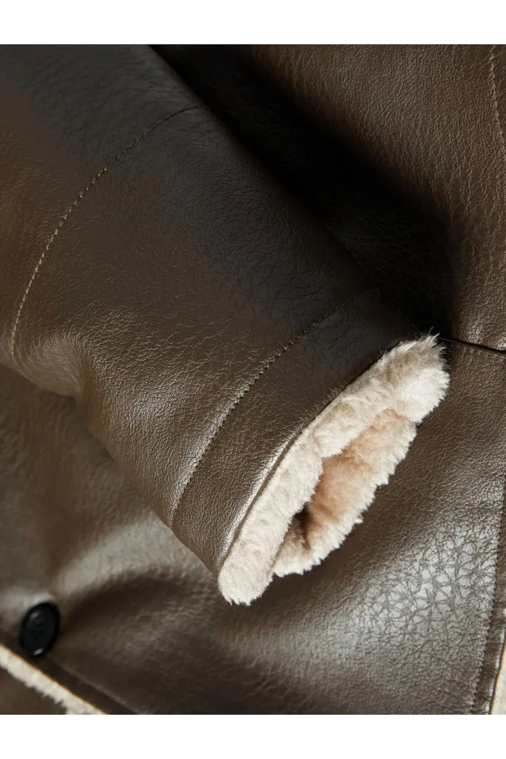 Kısa Hakiki Koyun Derisi İçi ve Yakası Kürklü ve Mont Kaban