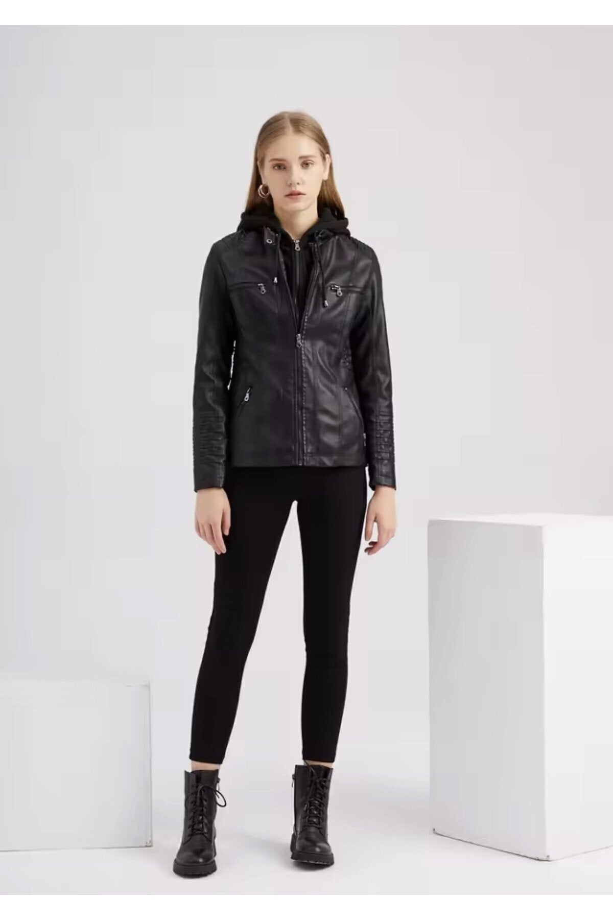 Kadın Ceket Hakiki Kuzu Derisi Kapüşonlu
