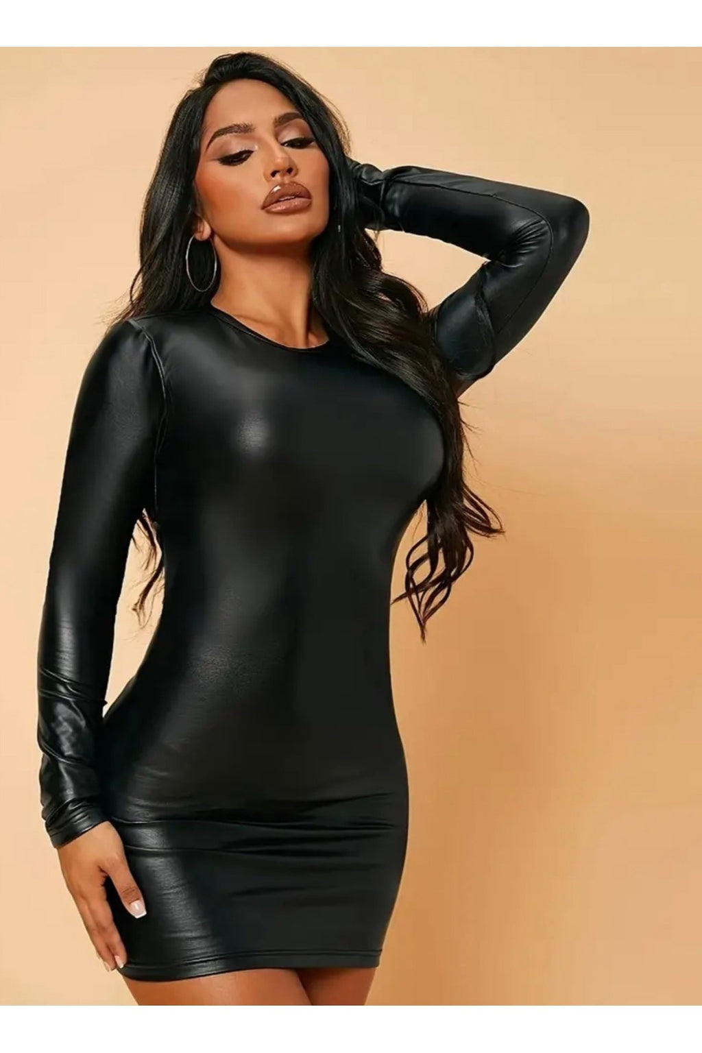 Bisiklet Yaka ,Uzun Kollu Kısa Deri Elbise