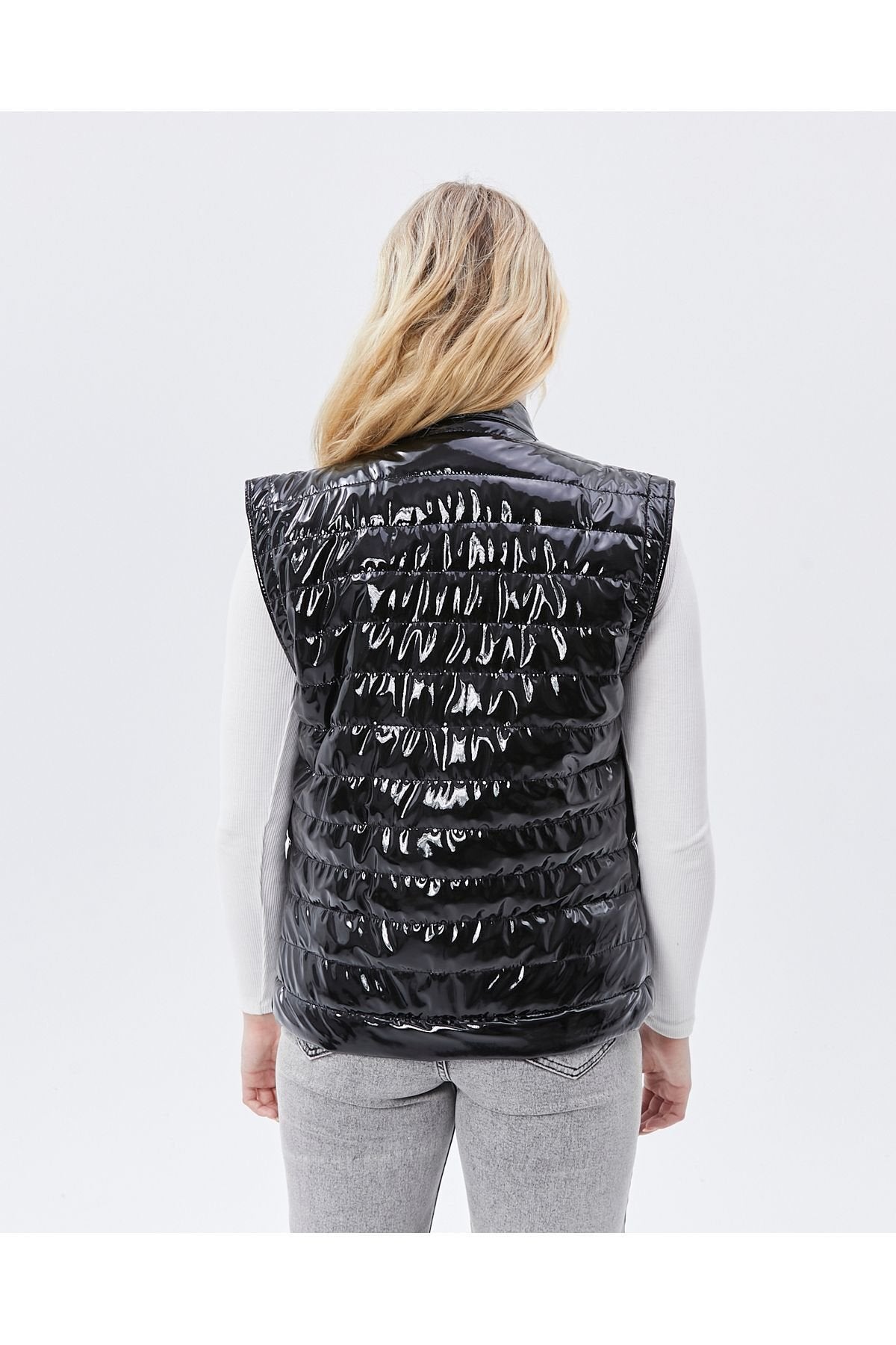 Rugan Deri Yelek Siyah Parlak Kadın