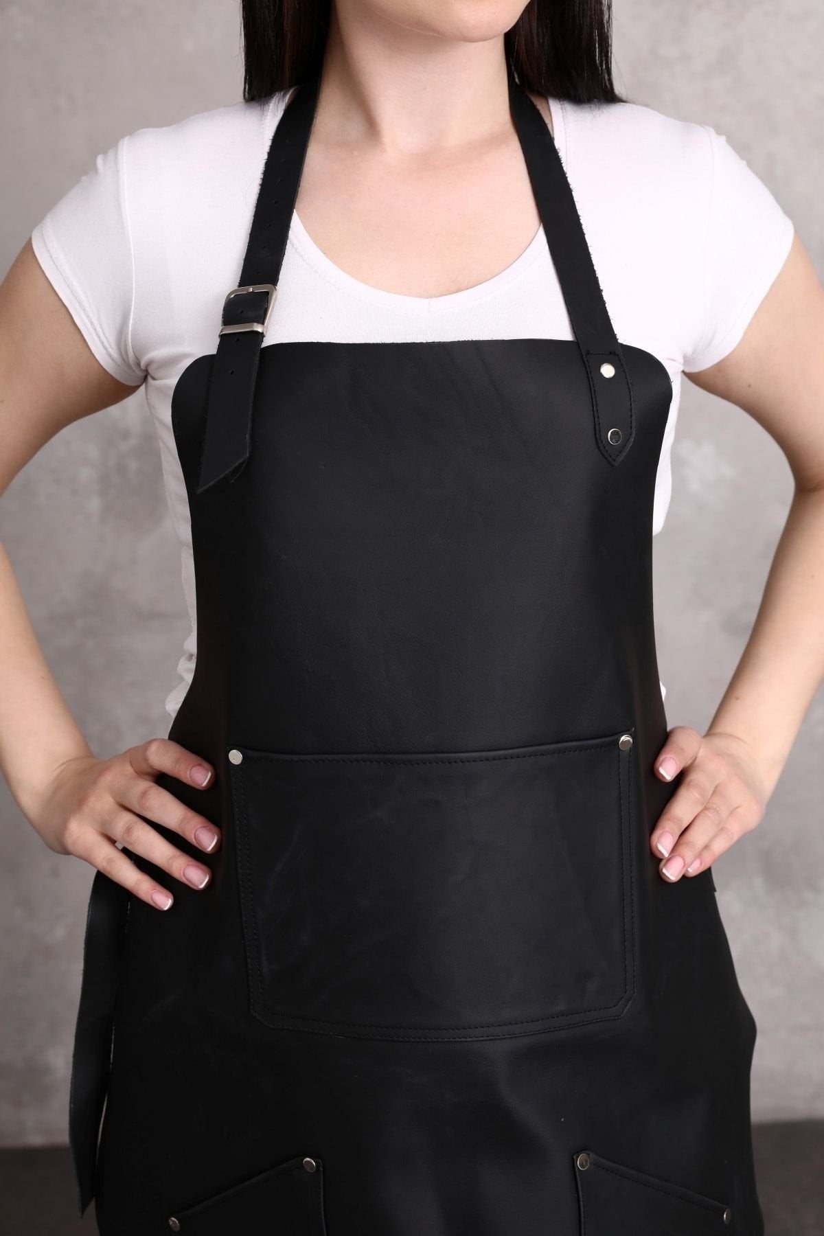 Dana Derisi Önlük Siyah Renk