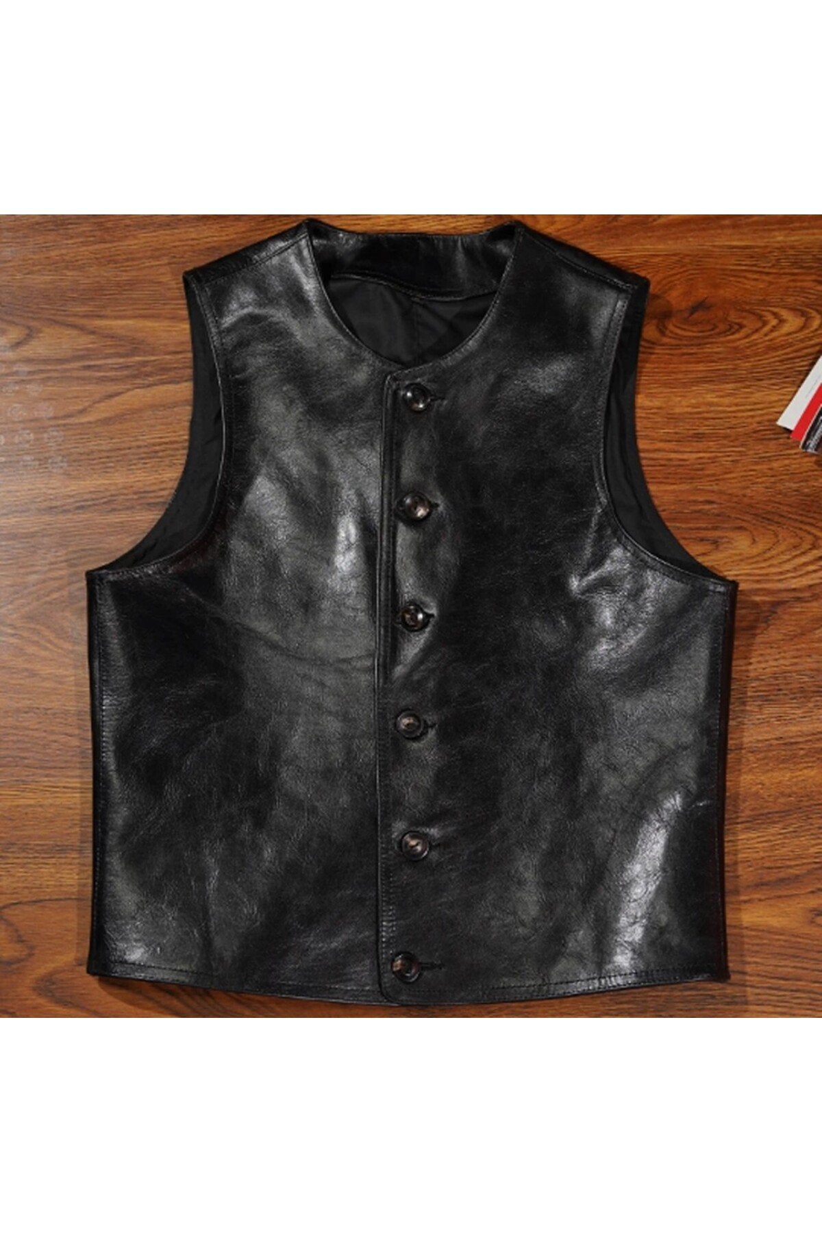 Kalın Dana derisi zik yelek dış yanlarda cep yok; içerde sağlı sollu cepler mevcuttur,