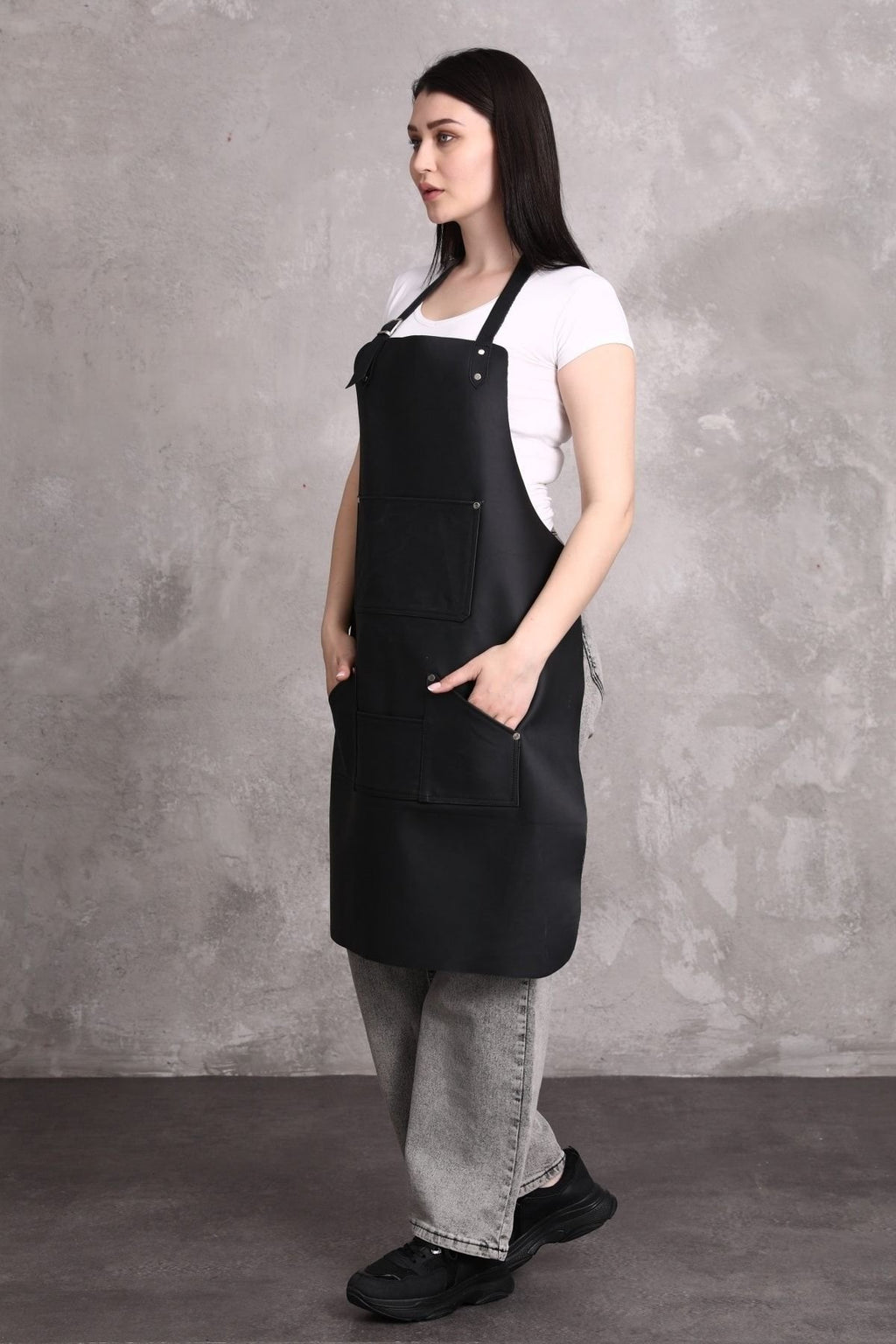 Dana Derisi Önlük Siyah Renk