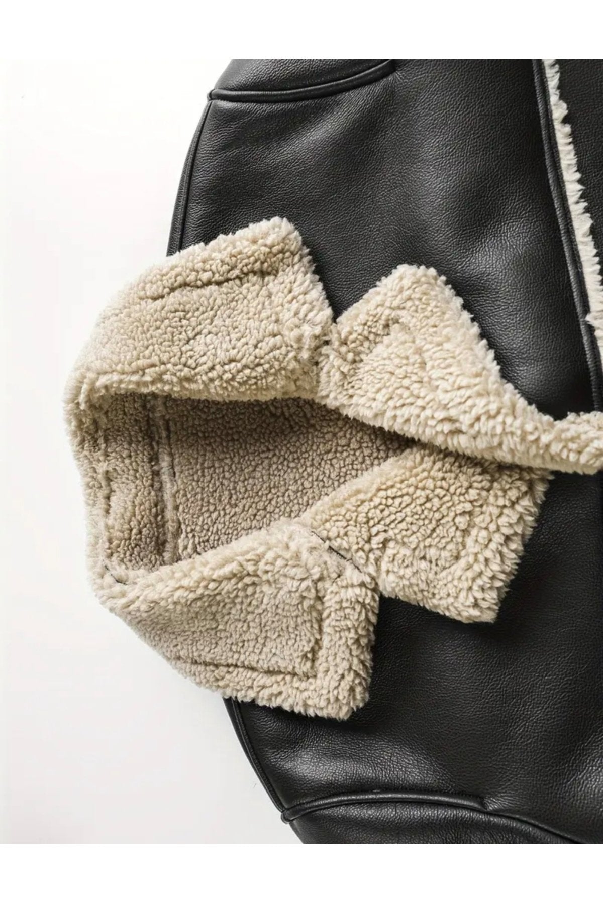 Dış Dikiş Yerleri ve İçi Kürklü Hakiki Deri Uzun Kaban Kışlık Erkek