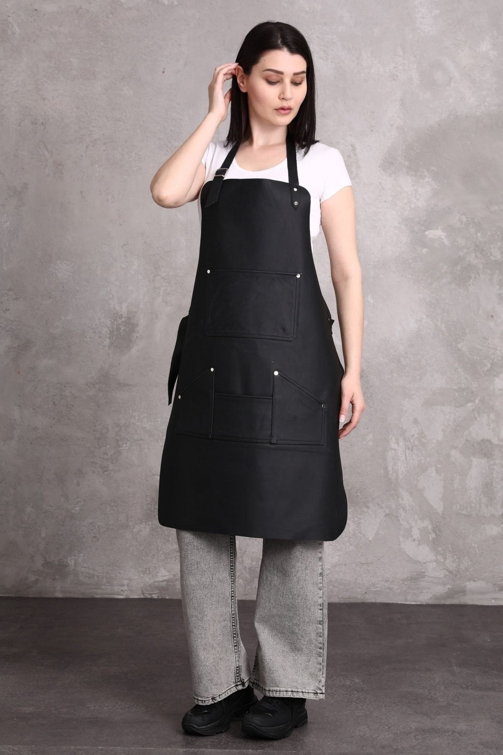 Dana Derisi Önlük Siyah Renk