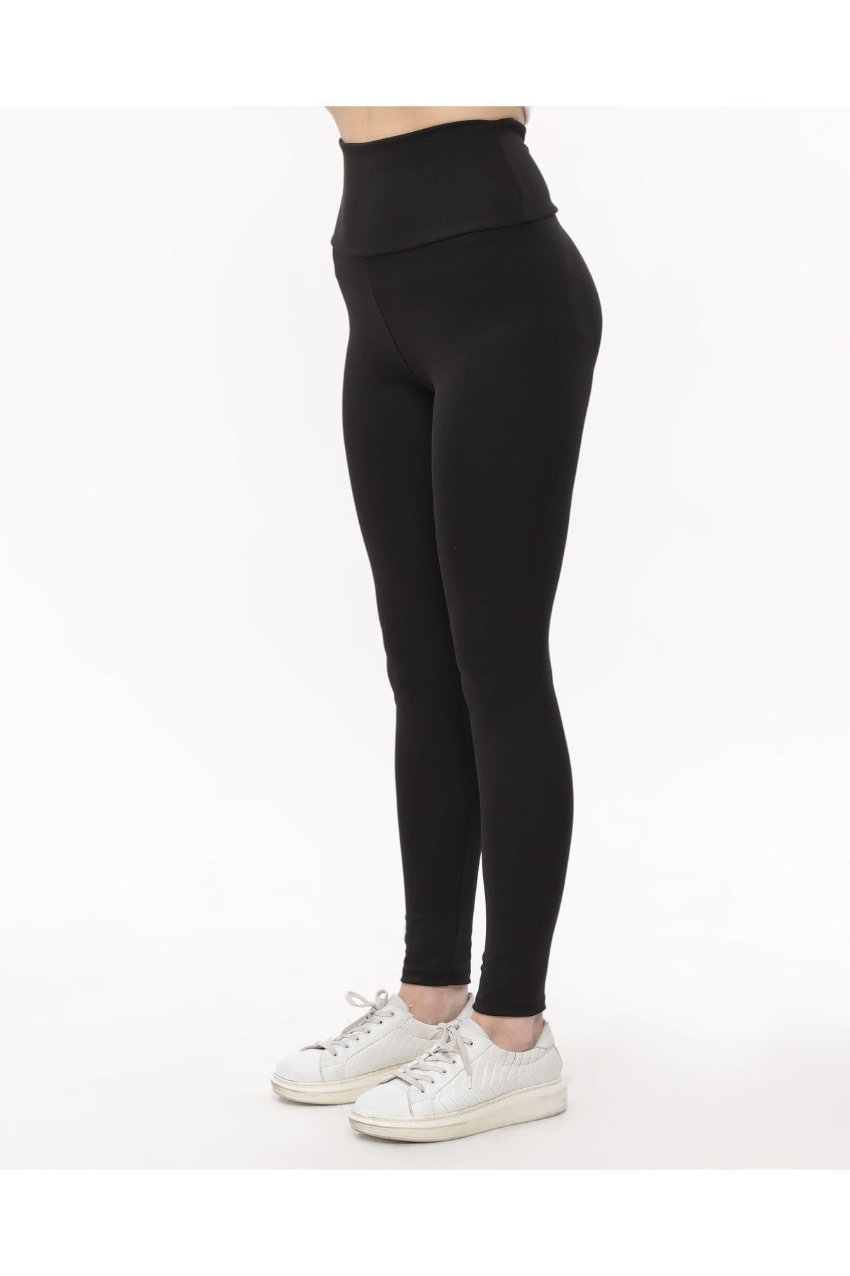 Arkası Hafif Büzgülü Tayt Yüksek Bel Siyah Renk