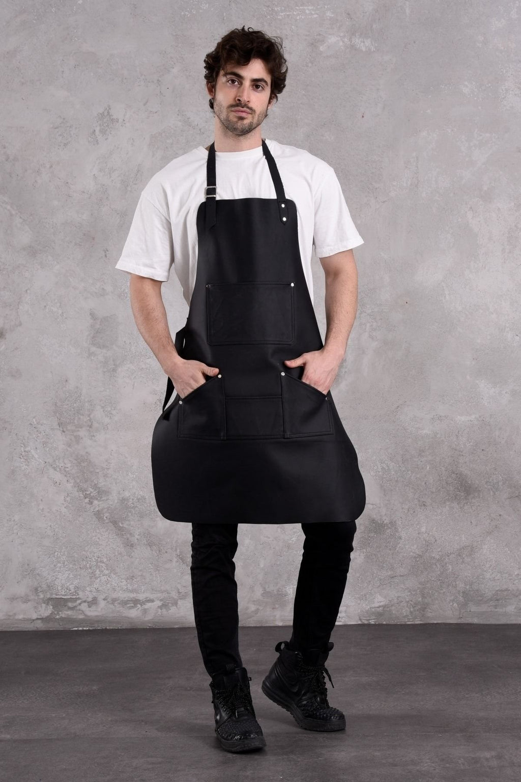 Dana Derisi Önlük Siyah Renk Erkek