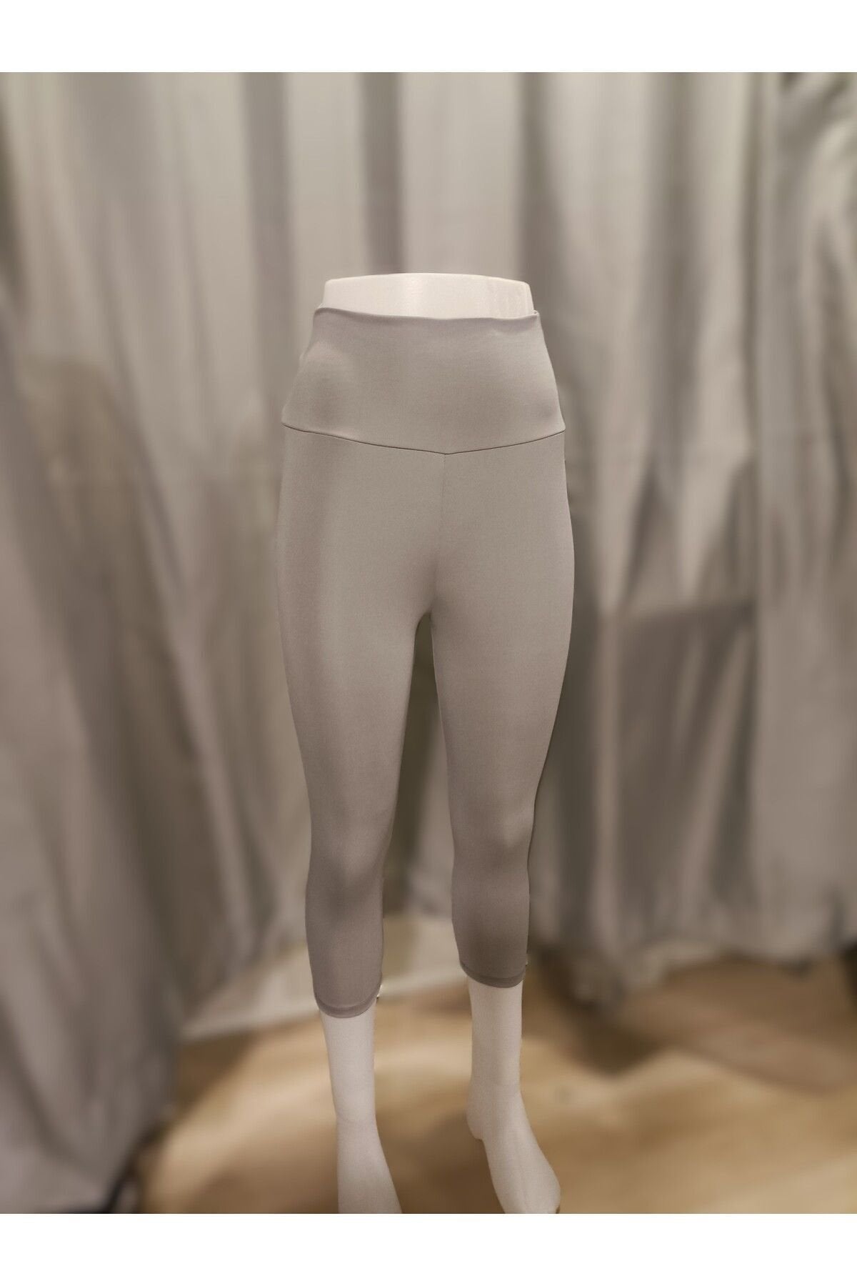İnce Kapri Tayt Toparlayıcı Yüksel Bel Light Gri Renk