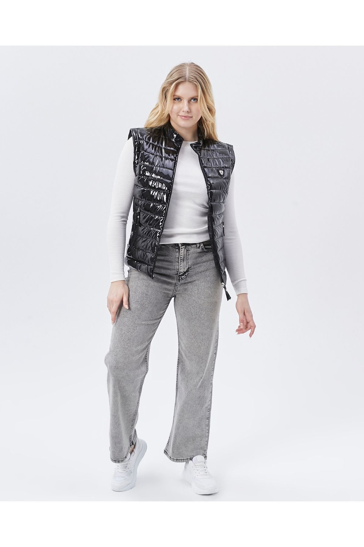 Rugan Deri Yelek Siyah Parlak Kadın