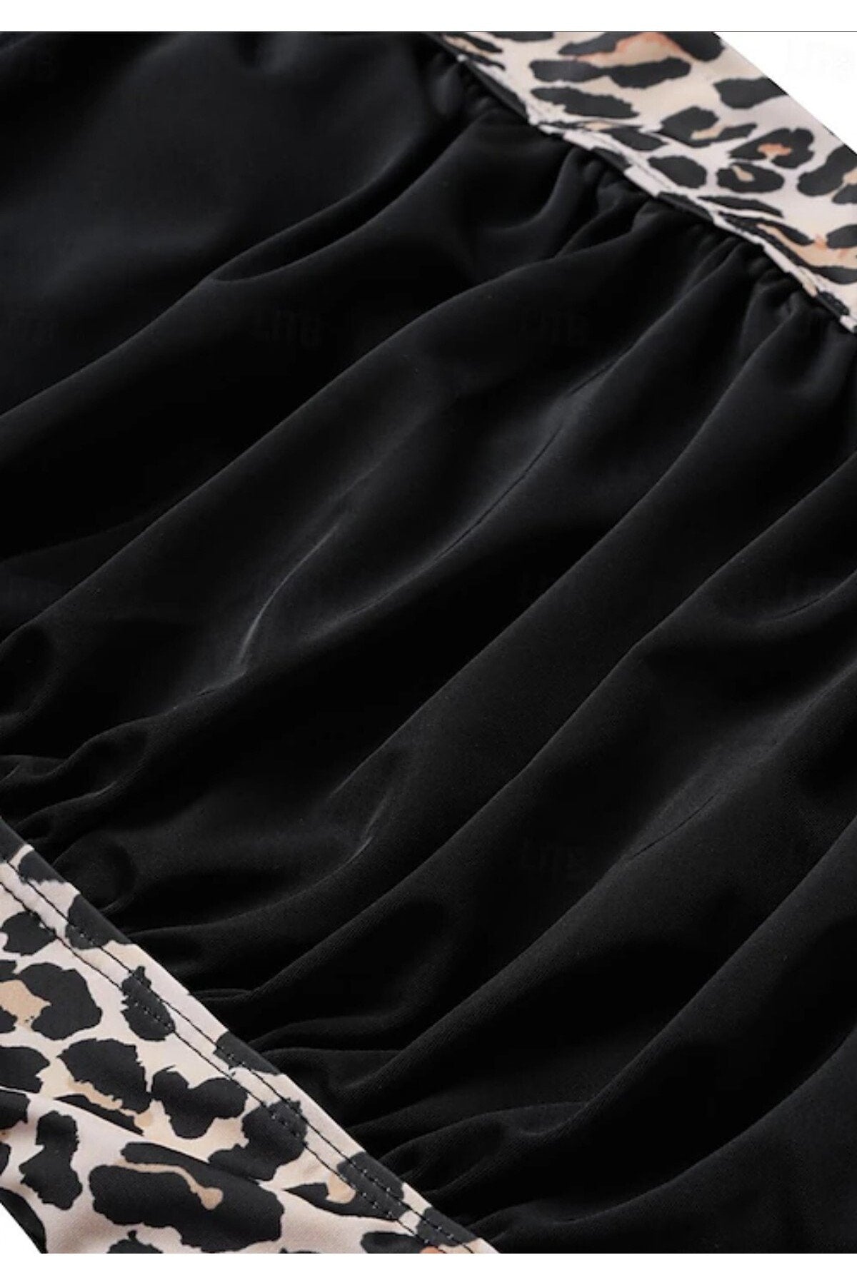 Kare yaka yanları leopar desenli siyah Kadın Mayo