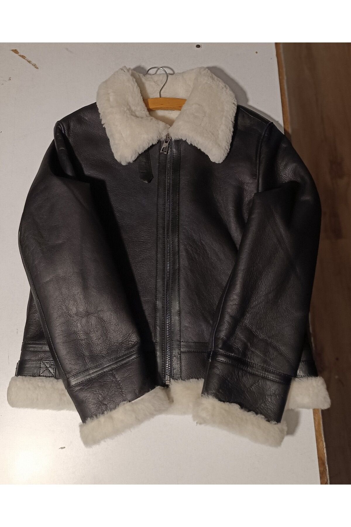Kürklü mont kaban Hakiki koyun derisi ve kürk napa