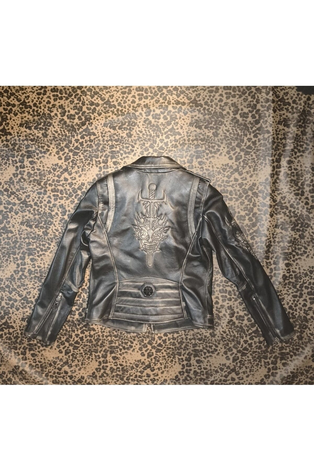 Hakiki deri Kadın ceket slim-fit biker şeytan figürlü mont