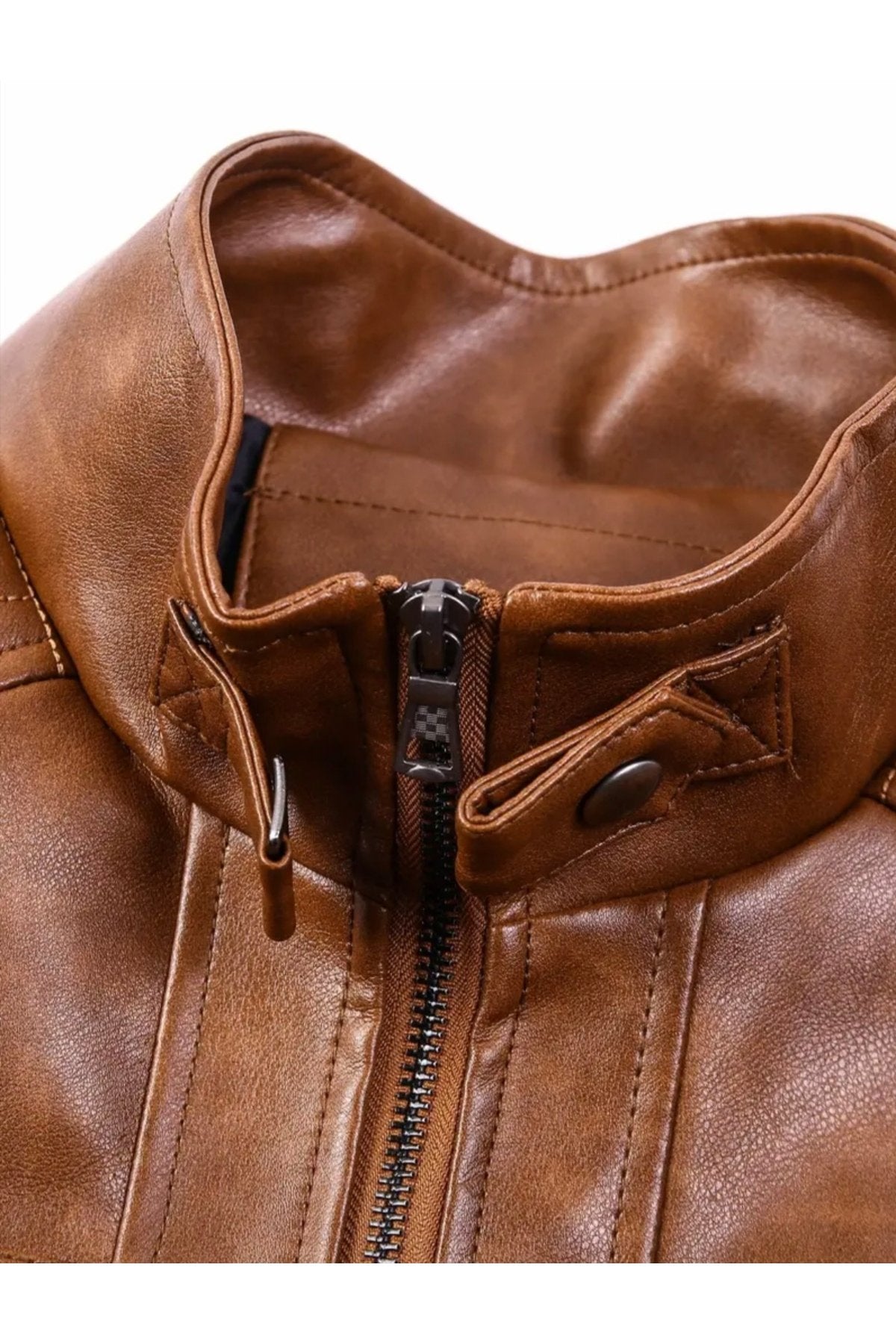 Omuzları Kapitone Dikiş Detaylı Hakim Yaka Hakiki Deri Mont